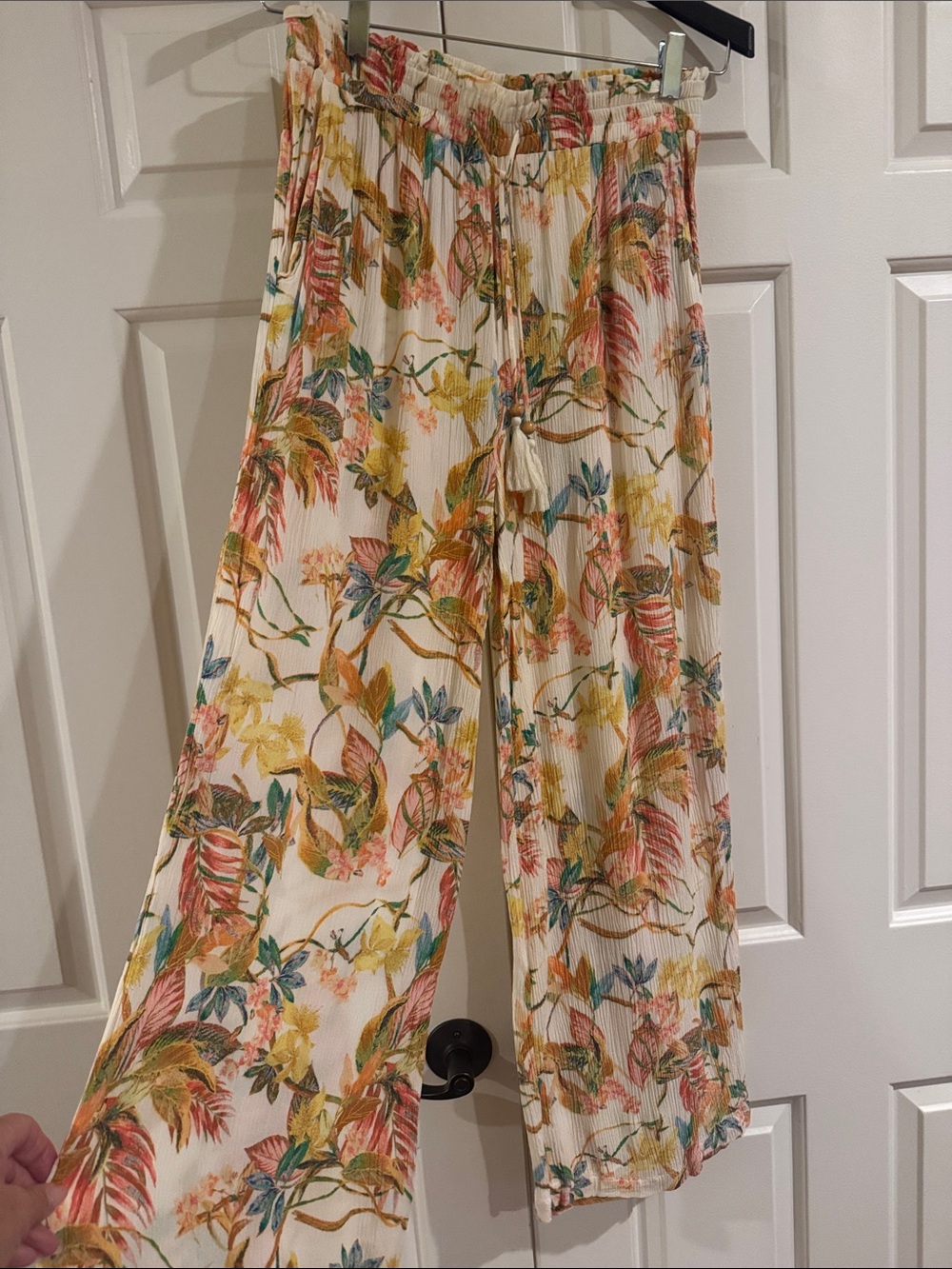 Rose and Olive Women’s Floral Wide-Leg Pants - Cream Multicolor